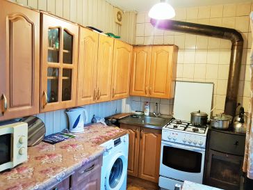 PARDUODAMAS  2 KAMBARIŲ BUTAS ŠILUTĖS R.SAV. TARVYDŲ K.