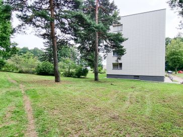 PARDUODAMAS 2 KAMBARIŲ BUTAS RENOVUOTAME NAME TRAKSĖDŽIUOSE 