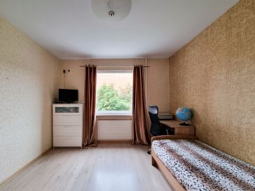 PARDUODAMAS 2 KAMBARIŲ SU DIDŽIUOJU HOLU BUTAS H.ZUDERMANO G. 