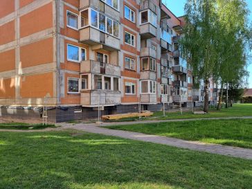 PARDUODAMAS 2 KAMBARIŲ SU DIDŽIUOJU HOLU BUTAS KNYGNEŠIŲ G.