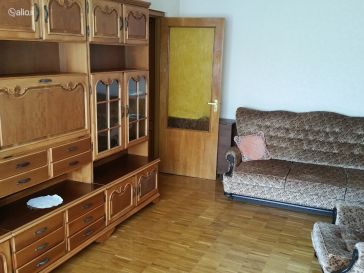 PARDUODAMAS 3-JŲ  KAMBARIŲ BUTAS
