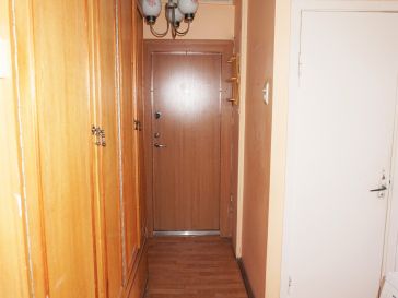 PARDUODAMAS  3-JŲ KAMBARIŲ BUTAS MELIORATORIŲ AL. 8