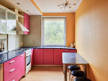 PARDUODAMAS 3 KAMBARIŲ BUTAS KLAIPĖDOJE, MINIJOS G. 135A