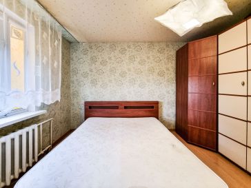 PARDUODAMAS 3 KAMBARIŲ BUTAS KLAIPĖDOJE, MINIJOS G. 135A