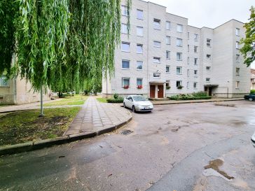 PARDUODAMAS 3 KAMBARIŲ BUTAS KLAIPĖDOJE, MINIJOS G. 135A