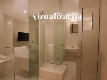 PARDUODAMAS 3 KAMBARIŲ BUTAS PIRMAME AUKŠTE