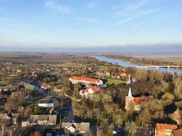 PARDUODAMAS 3 KAMBARIŲ BUTAS RUSNĖJE, NERINGOS G. 12