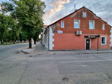 PARDUODAMAS 3 KAMBARIŲ BUTAS ANTRAME AUKŠTE TILŽĖS G. 21