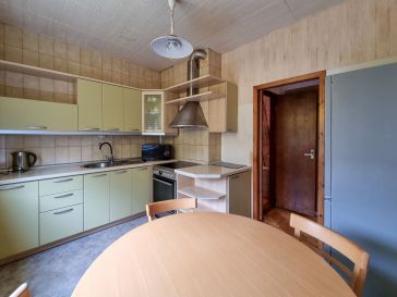PARDUODAMAS 3 KAMBARIŲ SU DIDŽIUOJU HOLU BUTAS H.ZUDERMANO G. 7