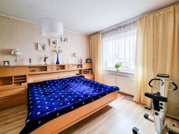 PARDUODAMAS 3 KAMBARIŲ SU HOLU BUTAS H.ZUDERMANO G. 854