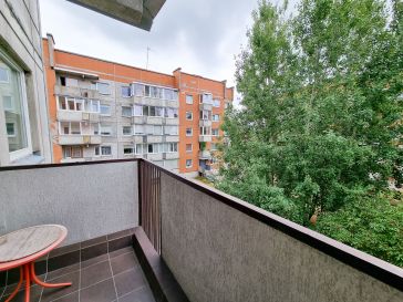 PARDUODAMAS 3 KAMBARIŲ SU DIDŽIUOJU HOLU BUTAS H.ZUDERMANO G. 7