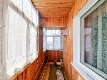 PARDUODAMAS 3 KAMBARIŲ SU  HOLU BUTAS MELIORATORIŲ AL. 3 