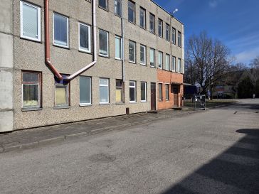 PARDUODAMA ADMINISTRACINIO PASTATO DALIS ŠILUTĖJE, TILŽĖS G. 48