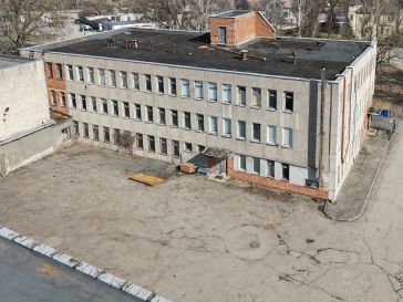 PARDUODAMA ADMINISTRACINIO PASTATO DALIS ŠILUTĖJE, TILŽĖS G. 48