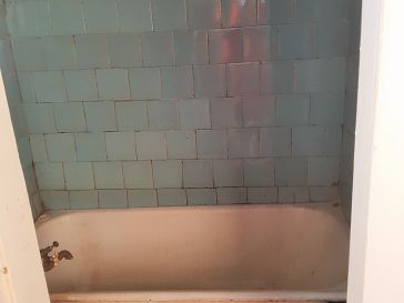 PARDUODAMAS DVIEJŲ KAMBARIŲ BUTAS PIRMAME AUKŠTE