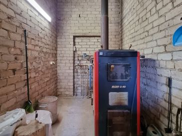 PARDUODAMAS ERDVUS PASTATAS - MECHANINĖS DIRBTUVĖS 