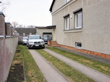 PARDUODAMA GYVENAMOJO NAMO DALIS CINTJONIŠKIŲ G. ŠILUTĖJE