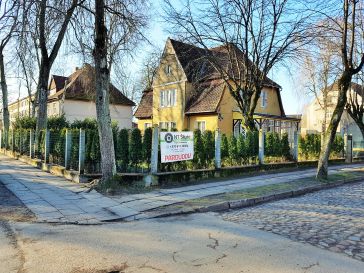 PARDUODAMAS  NAMAS KALINAUSKO G. ŠILUTĖJE