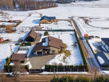 PARDUODAMAS GYVENAMASIS NAMAS ŠILUTĖS R. SAV., SAUGŲ K., PARKO G.