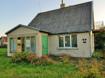 PARDUODAMAS  GYVENAMASIS  NAMAS  ŠILUTĖS R. SAV. VILKYČIŲ K.