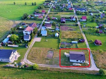 PARDUODAMAS SODO NAMAS SU   6 ARŲ  ŽEMĖS SKLYPU