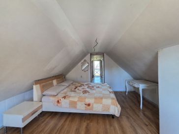 PARDUODAMAS SODO PASTATAS BALDININKŲ SB. SU 6 ARŲ ŽEMĖS SKLYPU