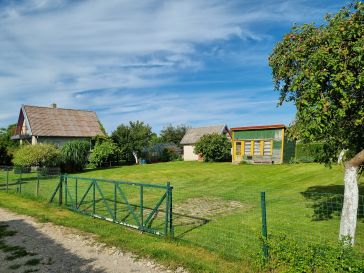 PARDUODAMAS SODO NAMAS SU ŪKINIU PASTATU IR 12.59 ARŲ ŽEMĖS SKLYPU