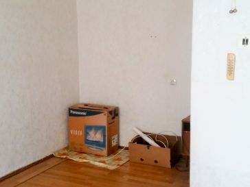 PARDUODAMAS VIENO KAMBARIO BUTAS RENOVUOTAME NAME 