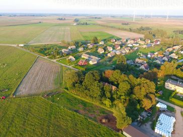 Parduodamas žemės sklypas su statiniais Kanteriškių K. Leitės g. 