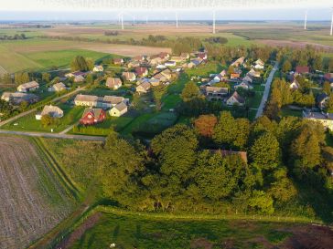 Parduodamas žemės sklypas su statiniais Kanteriškių K. Leitės g. 