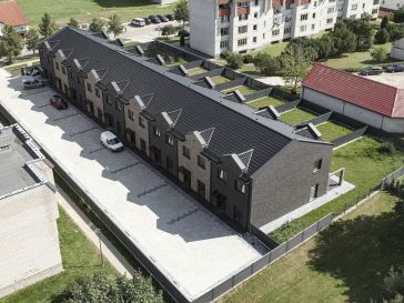 PARDUODAMI KOTEDŽAI ŠILUTĖJE