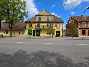 PARDUODAMOS KOMERCINĖS PATALPOS ŠILUTĖJE, TILŽĖS G. 17